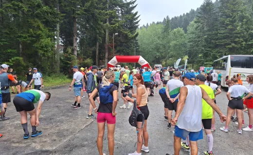 Z Kosarzysk wystartowała Sądecka Dycha. 450 biegaczy już na trasie [FILM, ZDJĘCIA] - 5